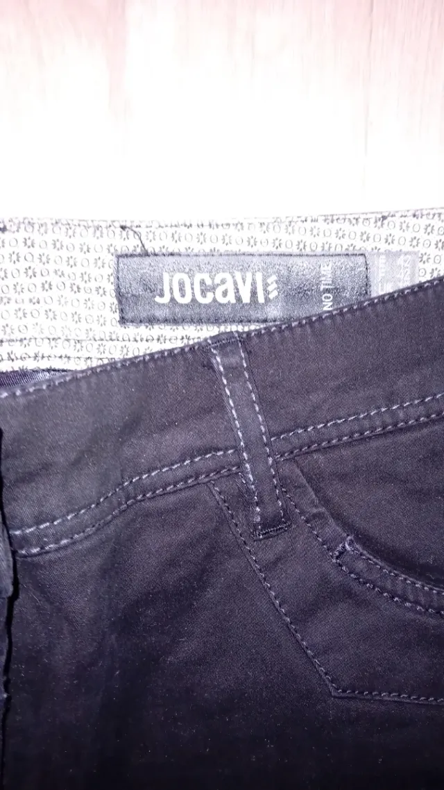 Pantalón negro Jocavi
