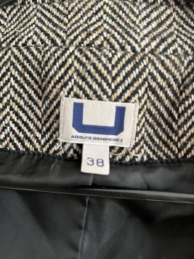 Abrigo Adolfo Dominguez