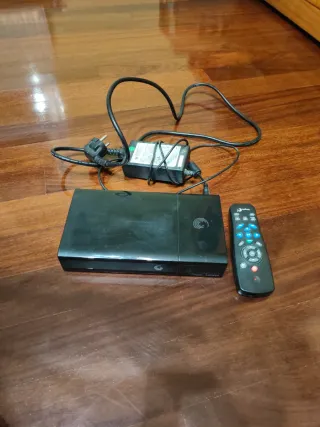 Disco Duro Externo Seagate + Mando