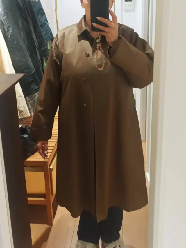 Gabardina larga mujer tela con brillo T.44-46