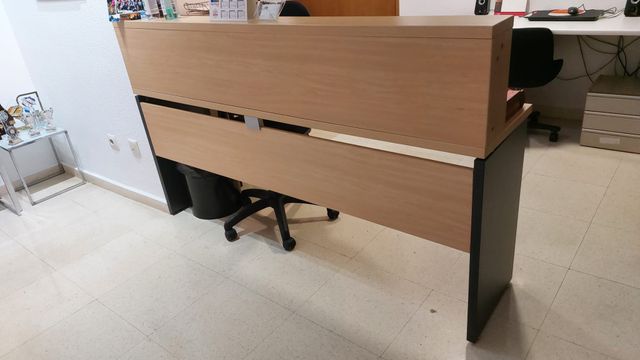 Mesa mostrador 180x106x40 cm