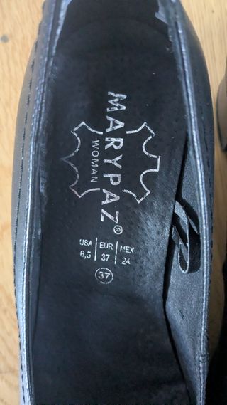 Zapatos de tacón negros Marypaz