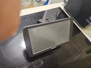 Navegador GPS 9". Turismos y vehículos grandes