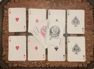 2 mazzi carte vintage Tiger con scatolina