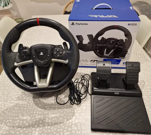 Volante RWA HORI per PS5 / PS4