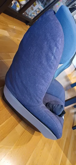 Maxi-Cosi Isofix Base + Silla Niño