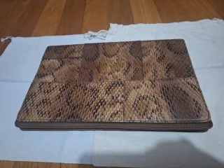 Funda portátil/Portadocumentos piel serpiente