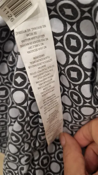 Gabardina negra con cinturón