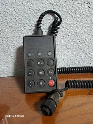 Mando suspensión neumática