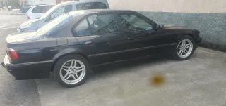BMW Serie 7 2001