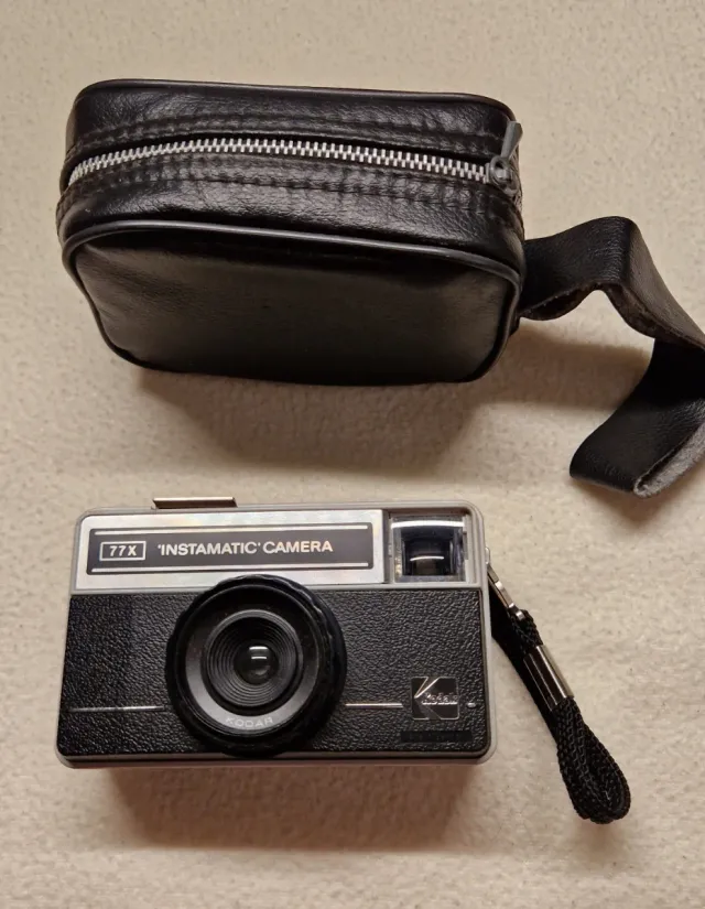 Macchina Fotografica Kodak 77X Instamatic