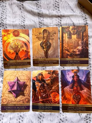 Oráculo Isis Alana Fairchild