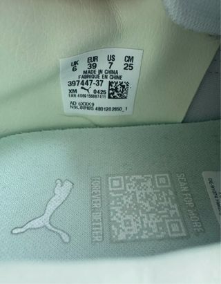 Zapatillas Puma Blancas y Rosas