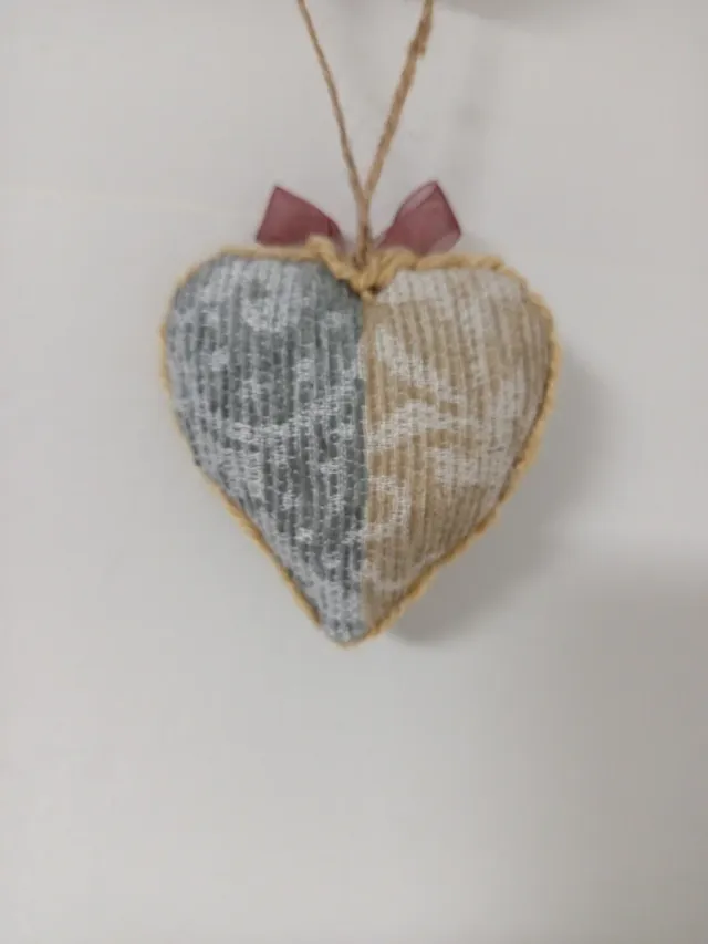 Corazón de tela decorativo
