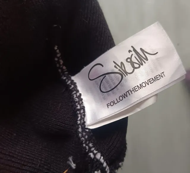 Gorro SikSilk degradado negro y blanco