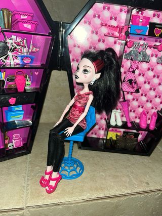 Draculocker Monster High + Draculaura