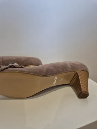 Zapatos tacón beige/marrón talla 37