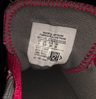 Zapatillas Converse Rosas y Negras