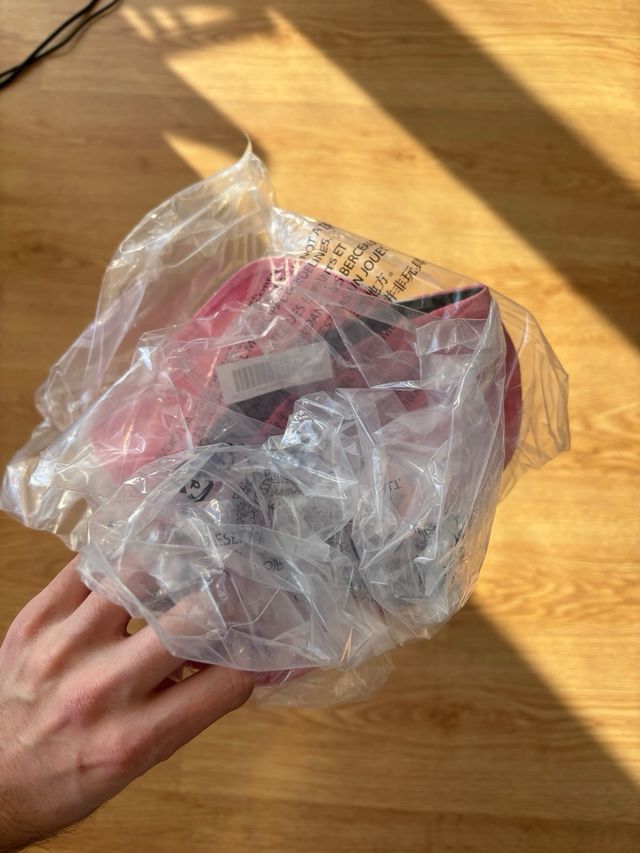 Gorra Supreme 5-Panel Jesus Roja