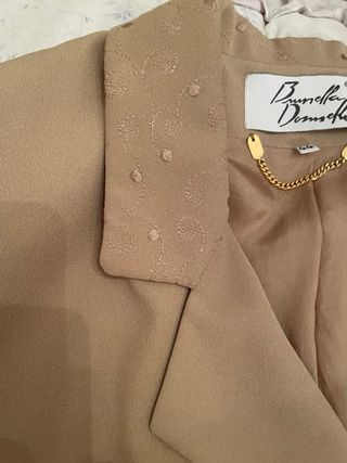 Traje mujer Talla 44 Beige
