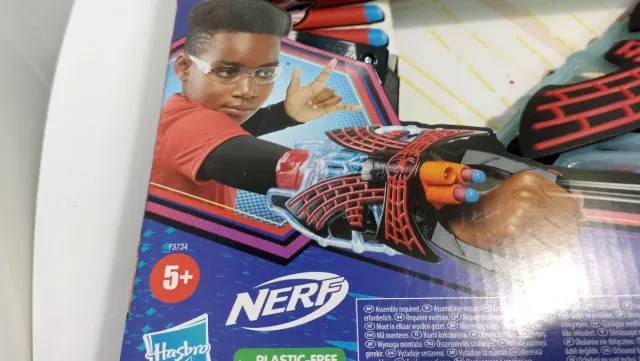 Lançador Nerf Homem-Aranha Tri-Shot