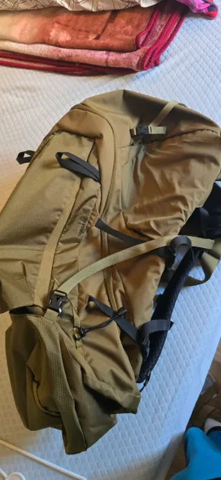 Terra 65 Military Olive backpack -The North Face