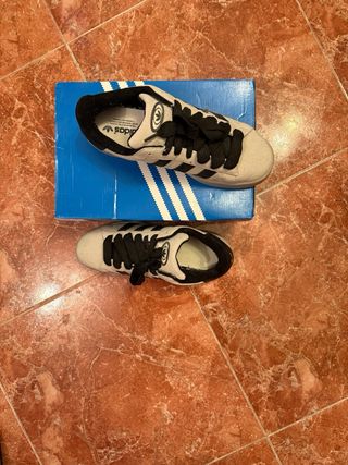 Adidas Campus 00s Beige y Negro