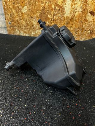 Vaso expansión BMW 320d