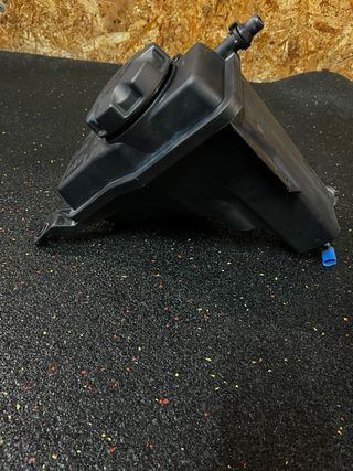 Vaso expansión BMW 320d