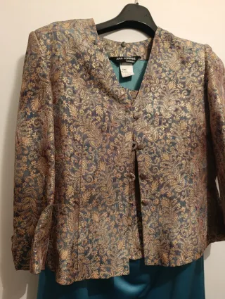 Conjunto blusa, chaqueta y falda ANA Torres