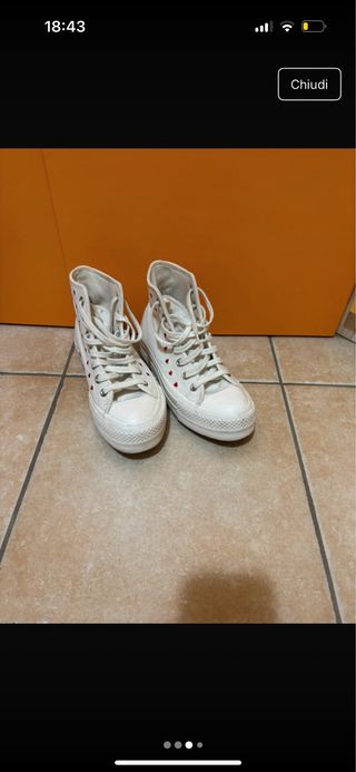 Converse platform bianche cuoricini rossi