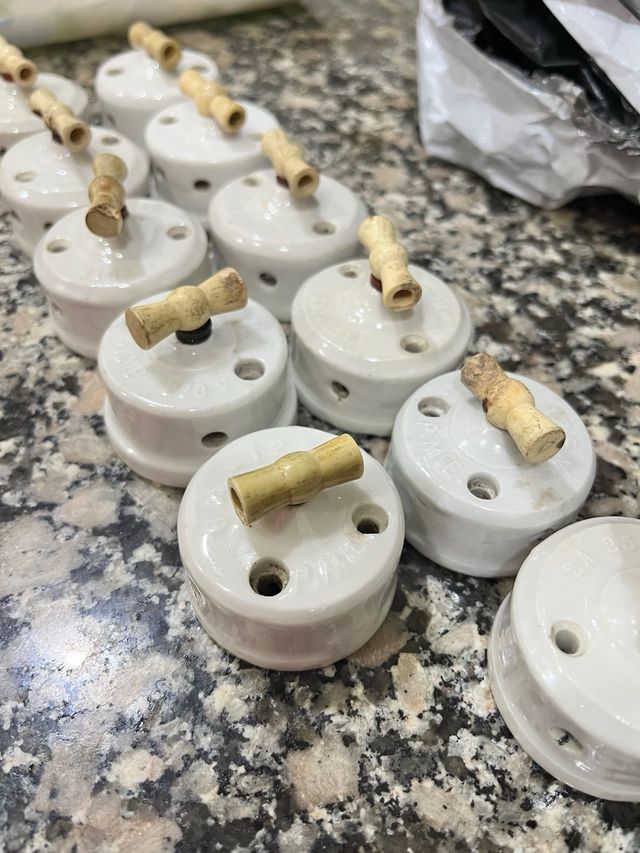 Interruptor de Porcelana Vintage