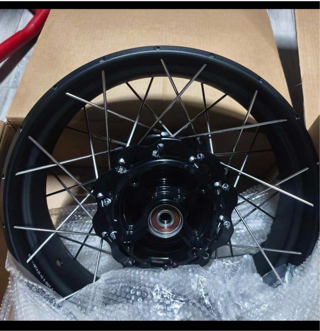 Llantas Honda Xadv 17