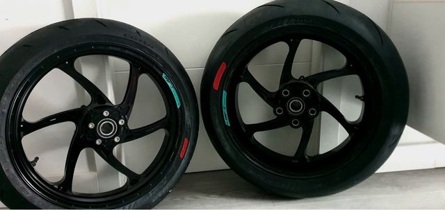 Llantas Honda Xadv 17