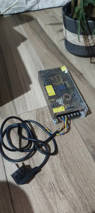 Emisora Sailor 2048 Radio Marina o para base