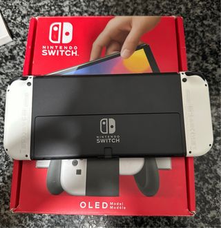 Nintendo Switch + Funda + Juegos