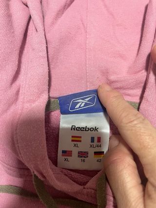 Conjunto deportivo Reebok rosa y gris