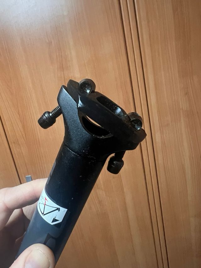 Tija sillín 31.6 x 400mm.