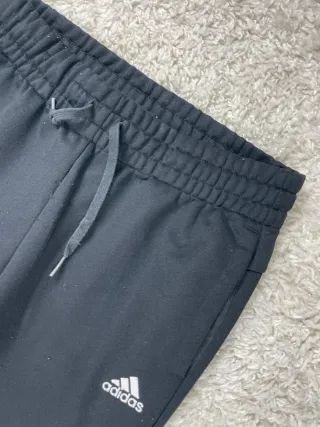 ¡¡OFERTA!! Talla M Pantalón Adidas Negro
