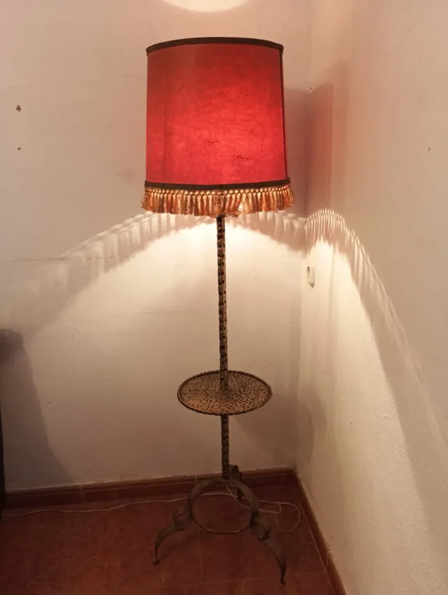 Lámpara de pie vintage tela y metal