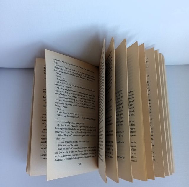 The Rise and Fall of a Yummy Mummy