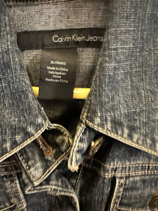 Cazadora tejana Calvin Klein azul marino Talla M