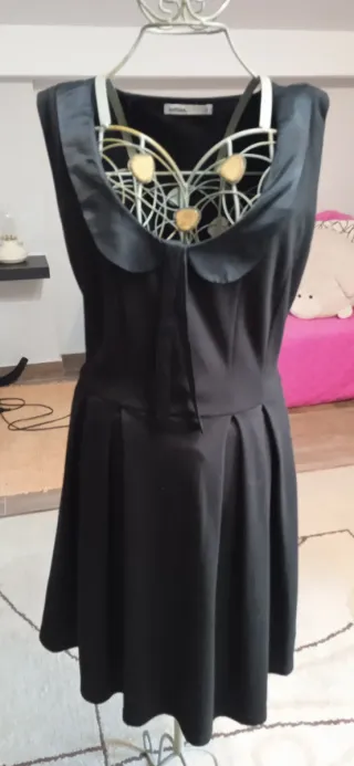 Vestido negro Lefties cuello Peter Pan