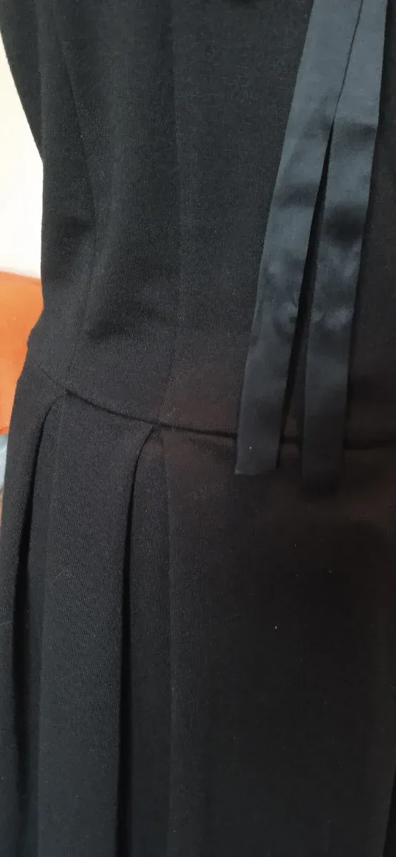 Vestido negro Lefties cuello Peter Pan