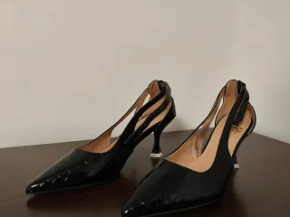 Zapatos de salón negros talla 37