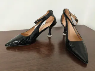 Zapatos de salón negros talla 37