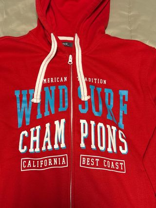 Sudadera con capucha roja Wind Surf Champions