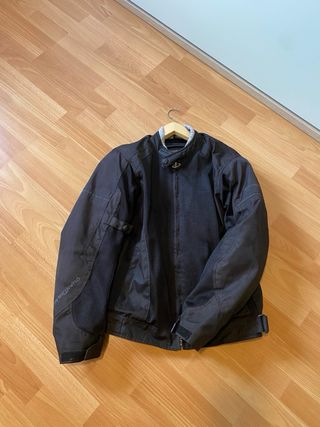 Chaqueta de moto para hombre. Marca Quarter Mile.