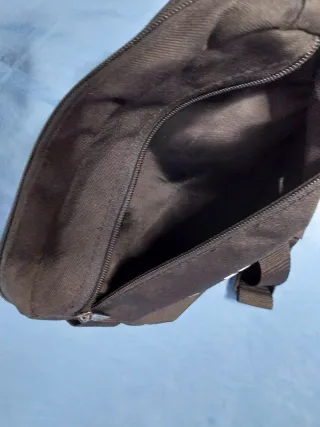 Riñonera Adidas Negra