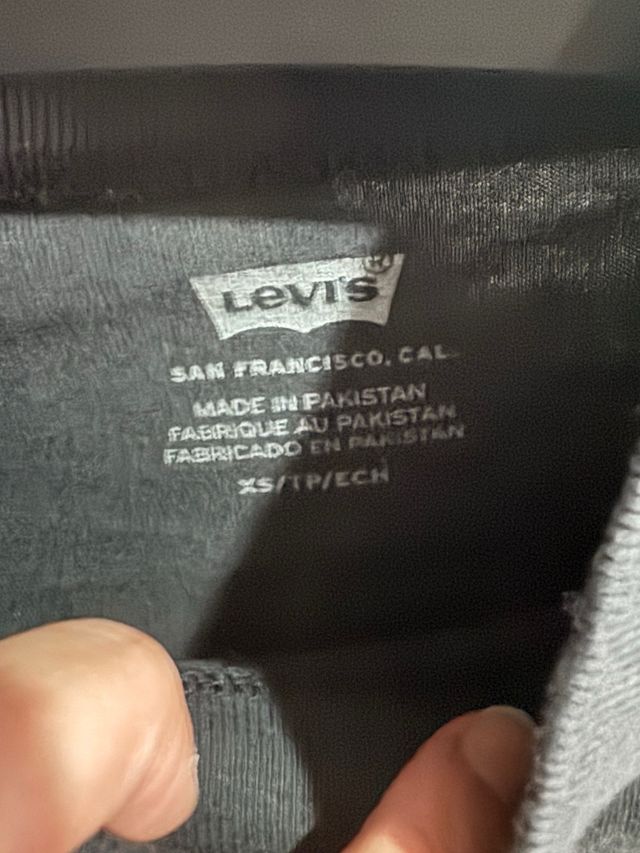 Camiseta Crop Levi's Mujer XS